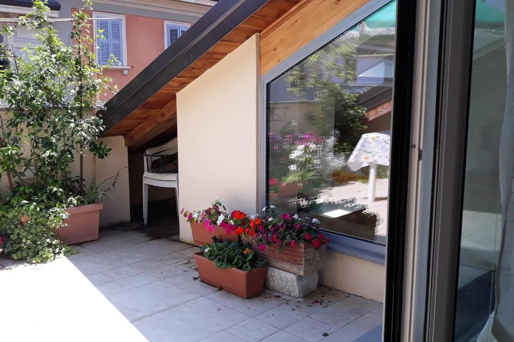 Apartment Mansarda Con Terrazzo Centralissima Mailand